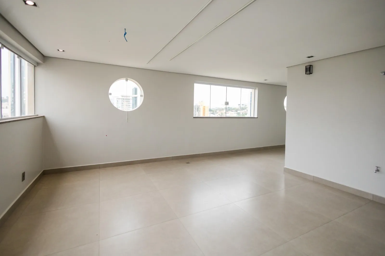 Imagem Apartamento de 320,00 m² a venda no Edifício Luxor, Jardim Emília, Sorocaba/SP
