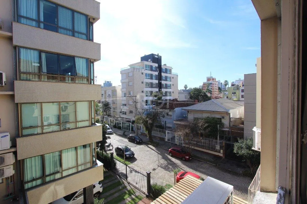 Imagem Apartamento para Venda - 90.19m², 3 dormitórios, 1 vaga - Menino Deus