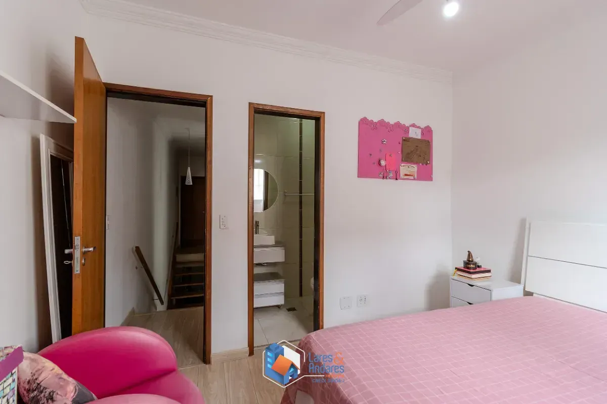 Imagem Casa para venda em Vila Marari com 3 quartos, sendo 2 suítes, 93m²