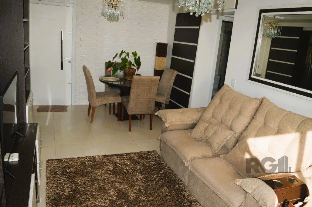 Imagem Impecável apto. 2 dormitórios -1 suíte, semimobiliado com linda vista e próximo ao Catamarã no Centro de Guaiba