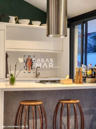 Imagem Casa para Temporada em Armação dos Búzios / RJ no bairro Alto de Búzios