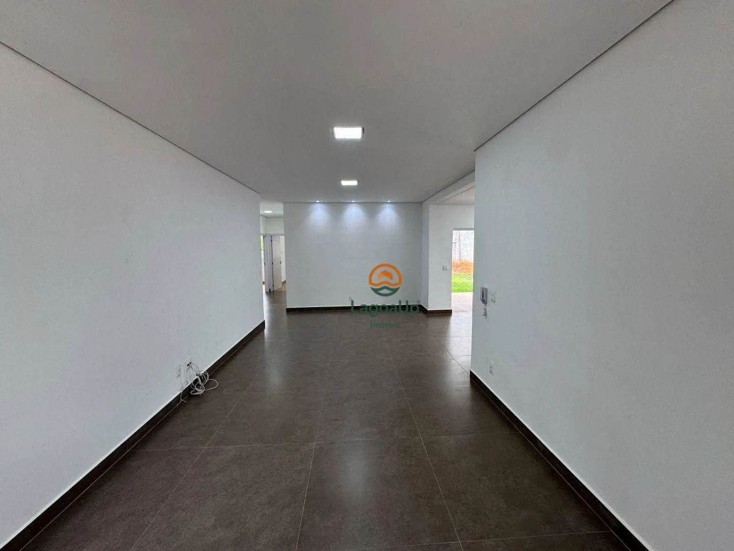Imagem Casa com 4 dormitórios à venda, 214 m² por R$ 1.290.000,00 - Condomínio Residencial Pequi - Lagoa Santa/MG
