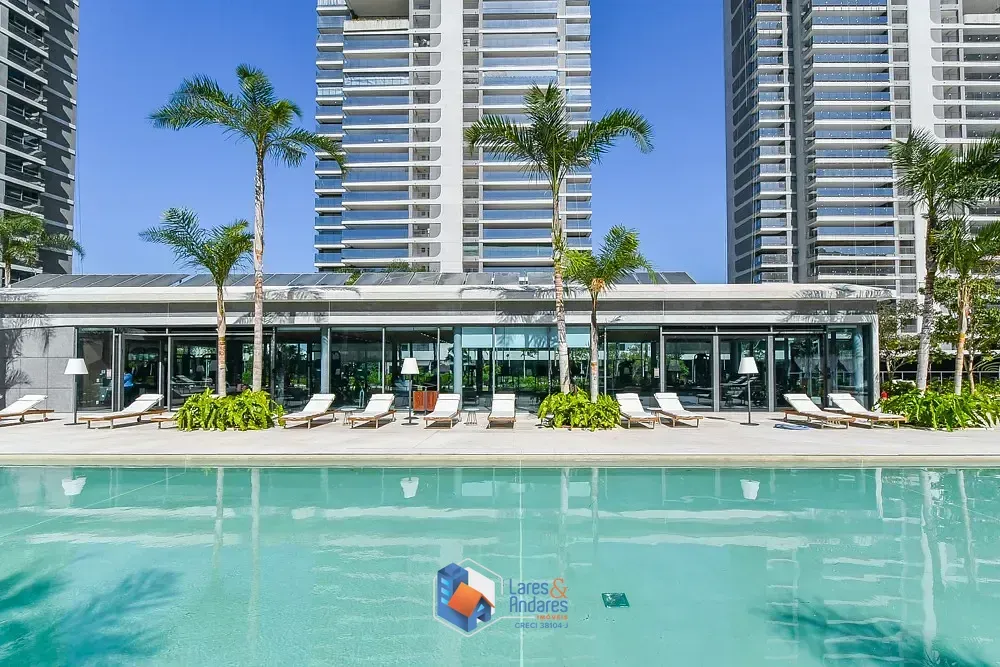 Imagem Duplex para venda em Panamby com 4 quartos, sendo 4 suítes, 422m²