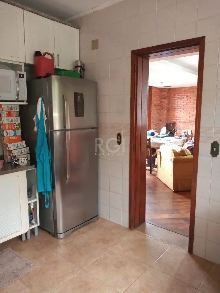 Imagem Casa para Venda - 256.87m², 3 dormitórios, sendo 1 suites, 2 vagas - Teresópolis