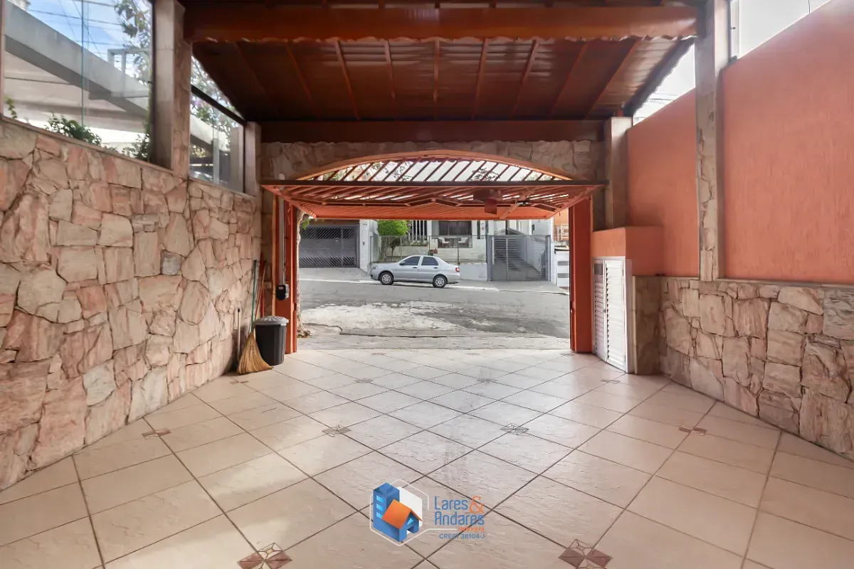 Imagem Casa para venda em Vila Marari com 3 quartos, sendo 1 suíte, 190m²