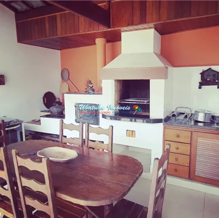 Imagem Linda Casa com Ótima Localização.
