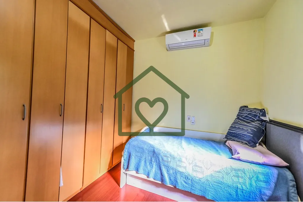 Imagem Casa de Campo Exclusiva em Meio à Natureza Bairro Cascata, Porto Alegre 
 
Você sonha com um refú...