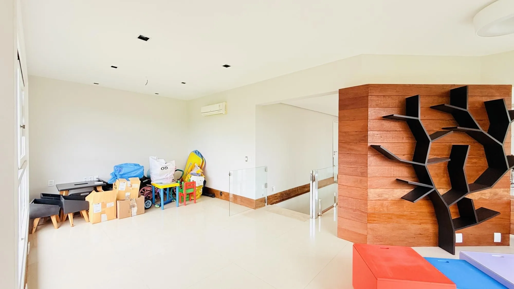 Imagem Cobertura Duplex de 318m com Piscina Privativa, Energia Solar e Vista Panorâmica