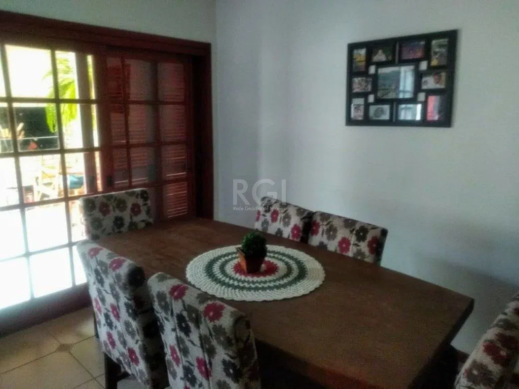 Imagem Casa para Venda - 188m², 3 dormitórios, sendo 1 suites, 2 vagas - Ipanema