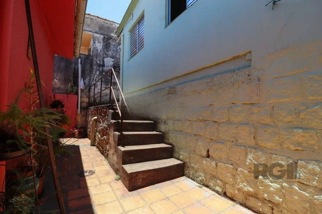 Imagem Casa com 3 dormitórios no bairro Cristo Redentor