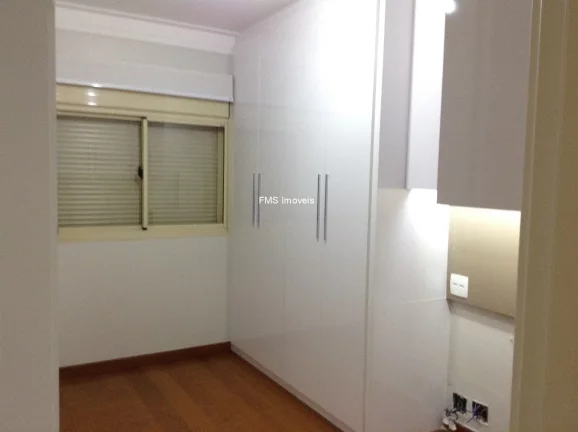 Imagem Imperdível: Apartamento de Luxo à venda em São Paulo-SP, Jardim Vila Mariana 4 quartos, 4 suítes, 2 salas, 6 banheiros, 4 vagas, 165m².