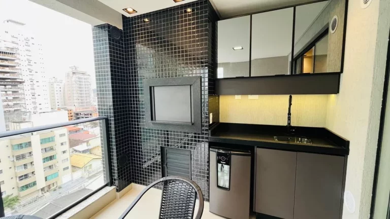 Imagem Apartamento para Venda em Itapema, Meia Praia, 3 dormitórios, 3 suítes, 3 banheiros