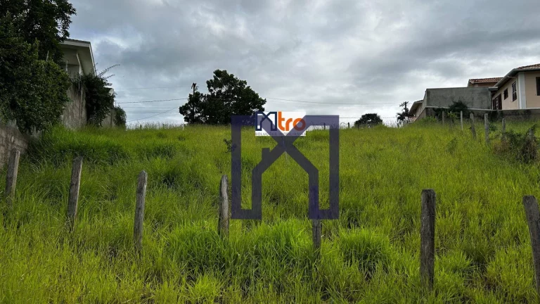 Foto do imóvel Terreno à venda, 550 m² por R$ 495.000,00 - Pinheirinho - Itajubá/MG
