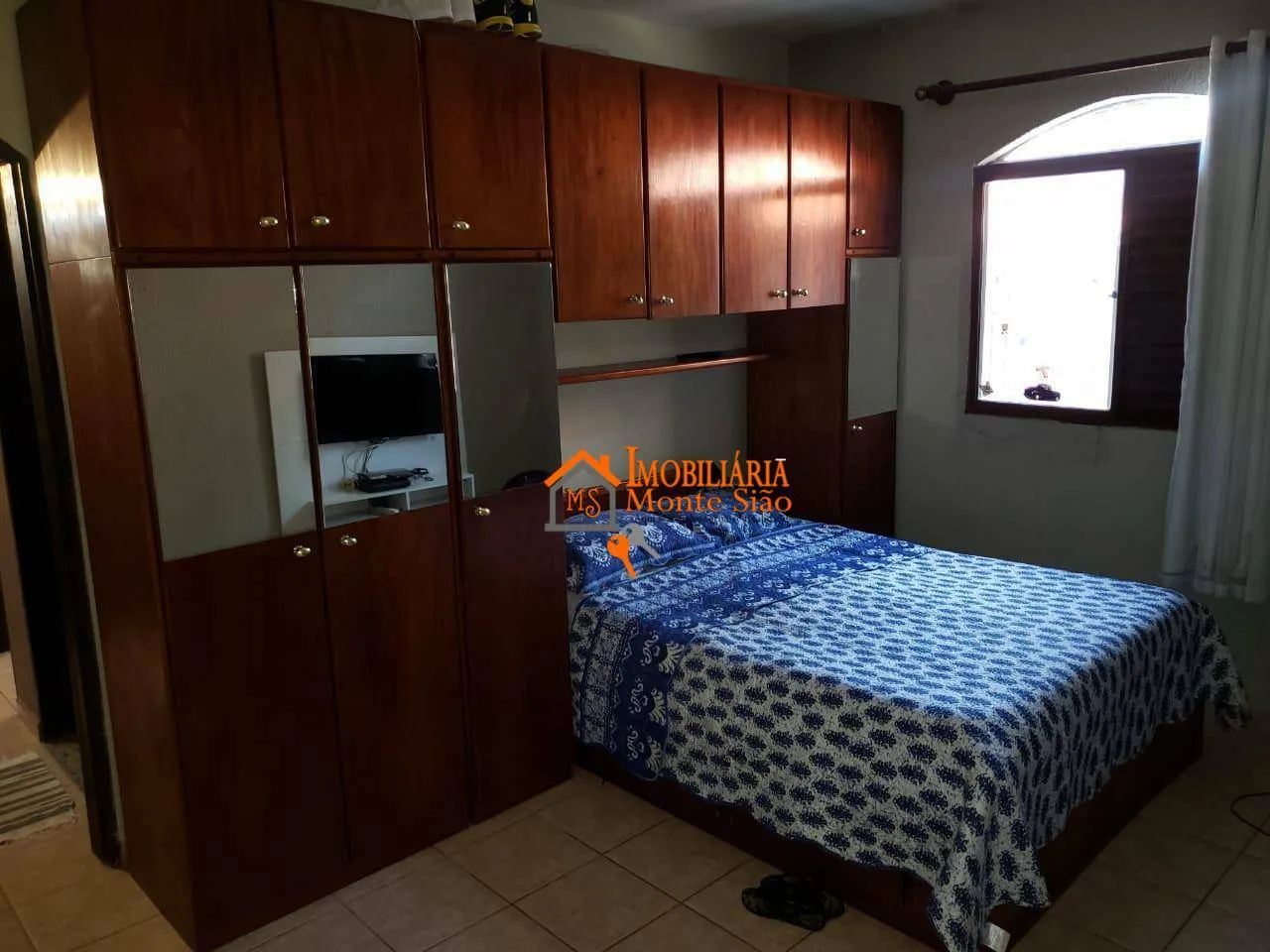 Imagem Sobrado com 4 dormitórios à venda, 240 m² por R$ 580.000,00 - Parque Continental II - Guarulhos/SP