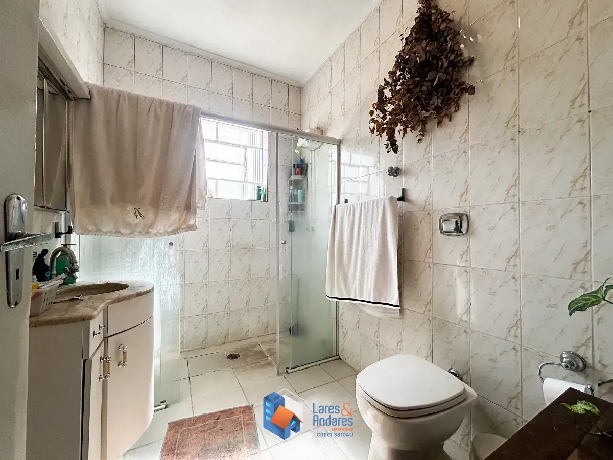 Imagem Casa para venda em Vila Anglo Brasileira com 4 quartos, sendo 1 suíte, 222m²