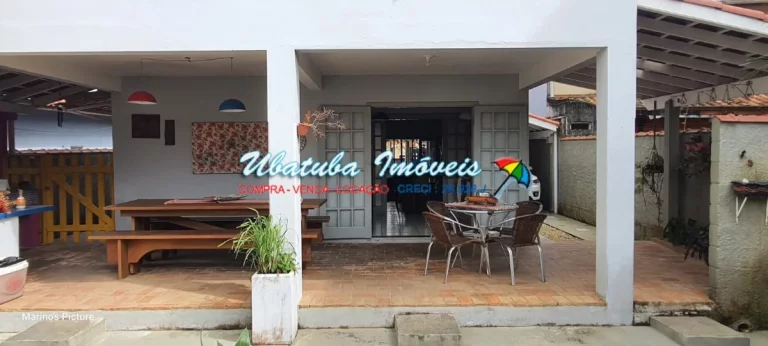 Imagem Sobrado com edícula em excelente localização na Silop com 04 dormitórios