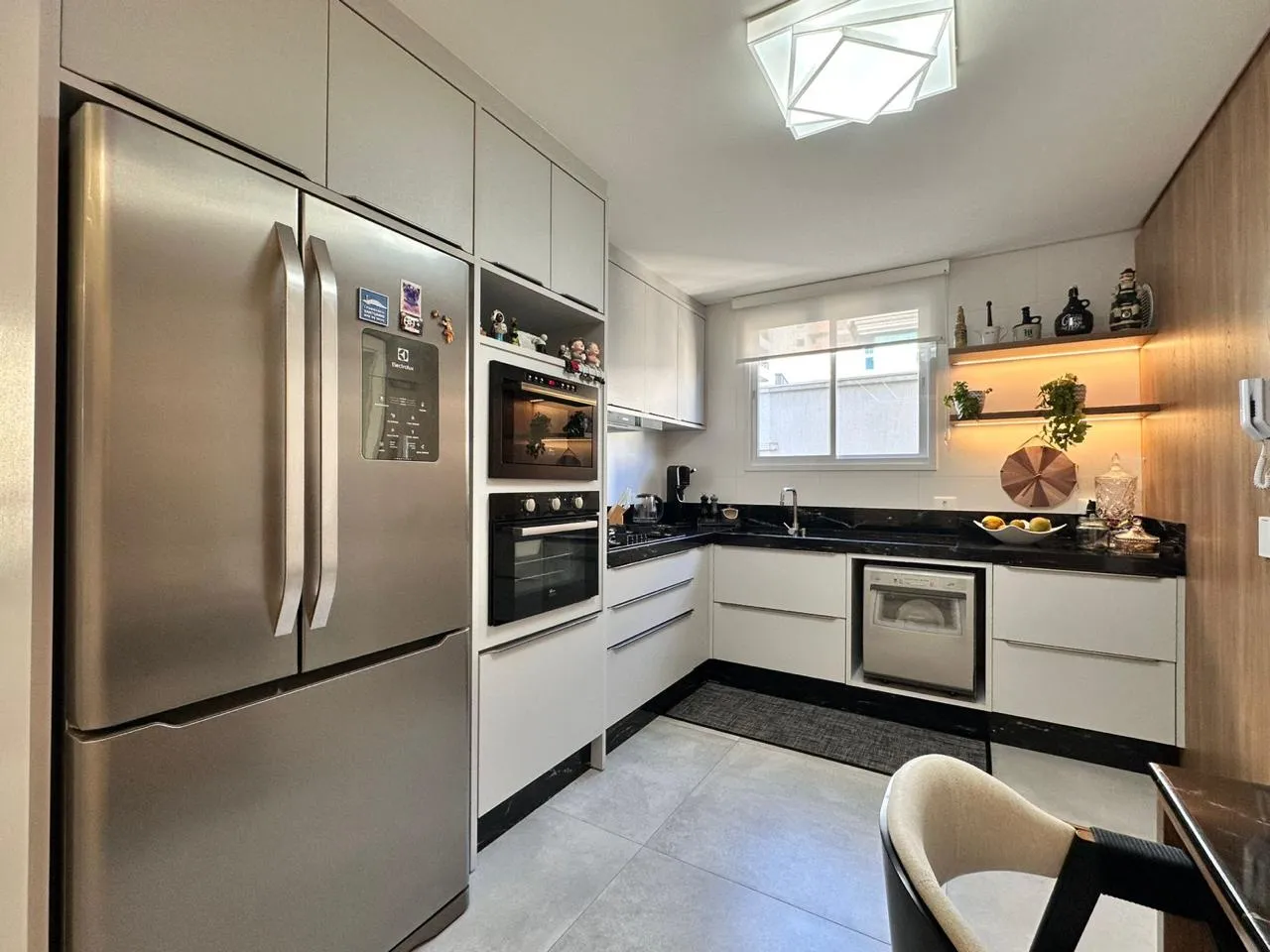 Imagem Apartamento à venda com 140m2 por R$ 2.600.000,00
