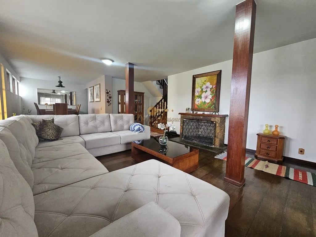 Imagem Casa para Venda em Teresópolis / RJ no bairro Fazendinha