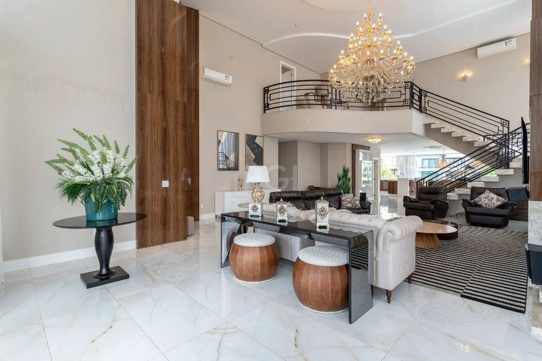 Imagem Casa Condominio para Venda - 519m², 4 dormitórios, sendo 4 suites, 2 vagas - Sans Souci
