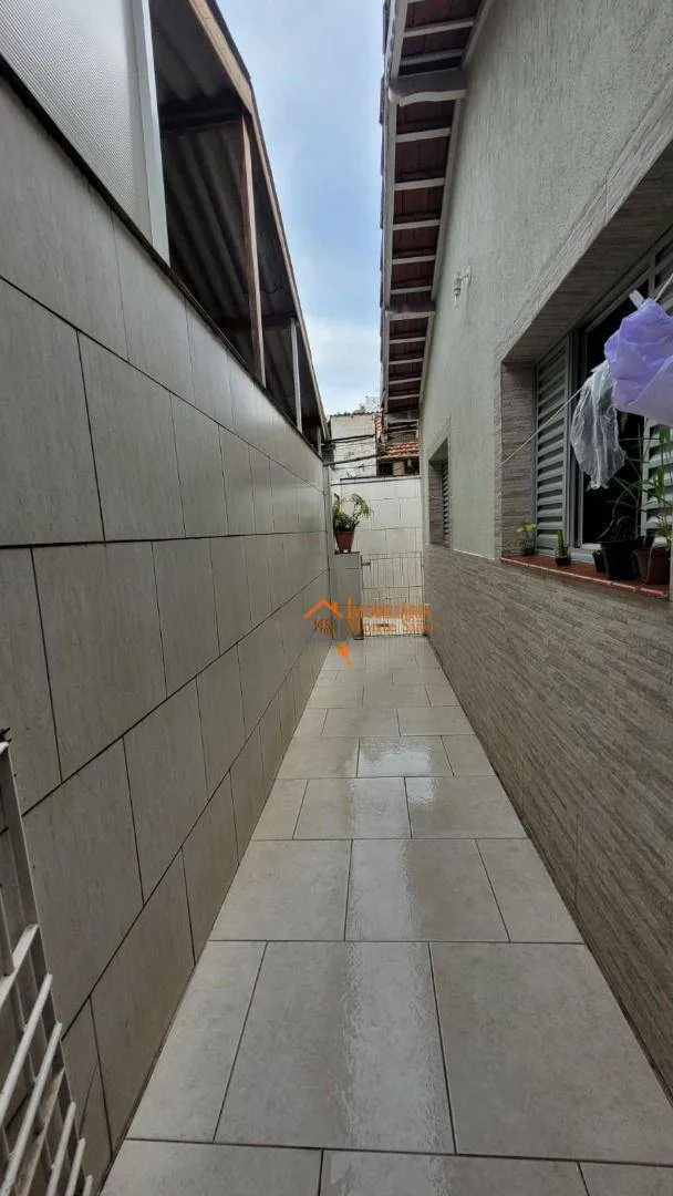 Imagem Casa com 2 dormitórios à venda, 80 m² por R$ 450.000,00 - Vila Galvão - Guarulhos/SP