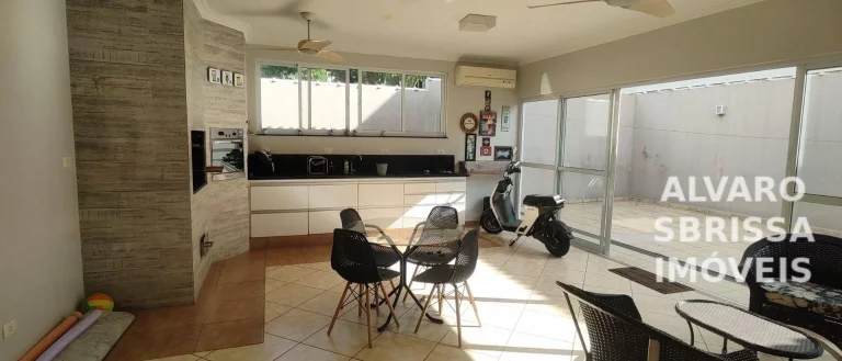 Imagem Casa com 3 suítes, 3 vagas cobertas, Condomínio Portal de Itu II, ITU SP, 245m²ac, 300m²at. Estuda permuta, imóveis ou automóveis como parte de pagam