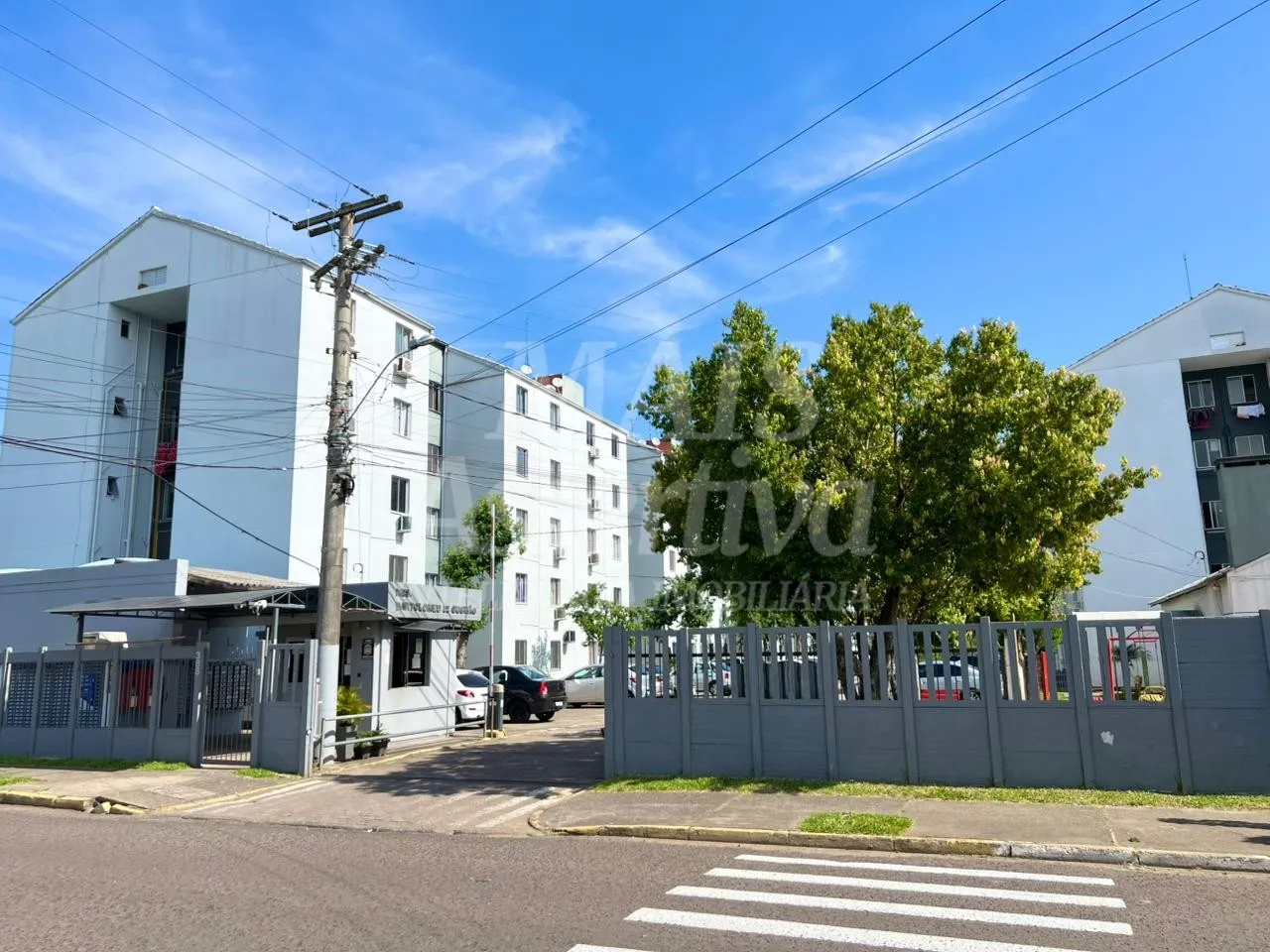 Imagem Apartamento semi mobiliado para venda - Residencial Bartolomeu de Gusmão
