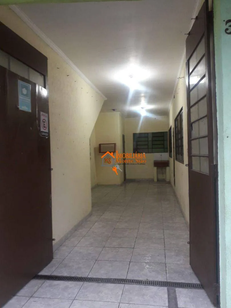 Imagem Casa com 7 dormitórios à venda, 260 m² por R$ 490.000,00 - Cidade Soberana - Guarulhos/SP