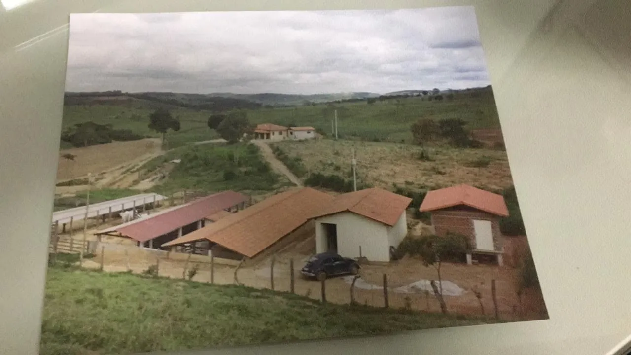 Imagem Vendo uma excelente fazendinha em Crucilândia/MG Área total de 57 hectares