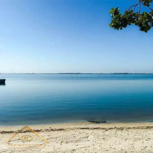 Imagem Casa para Venda em São Pedro da Aldeia / RJ no bairro Porto da Aldeia