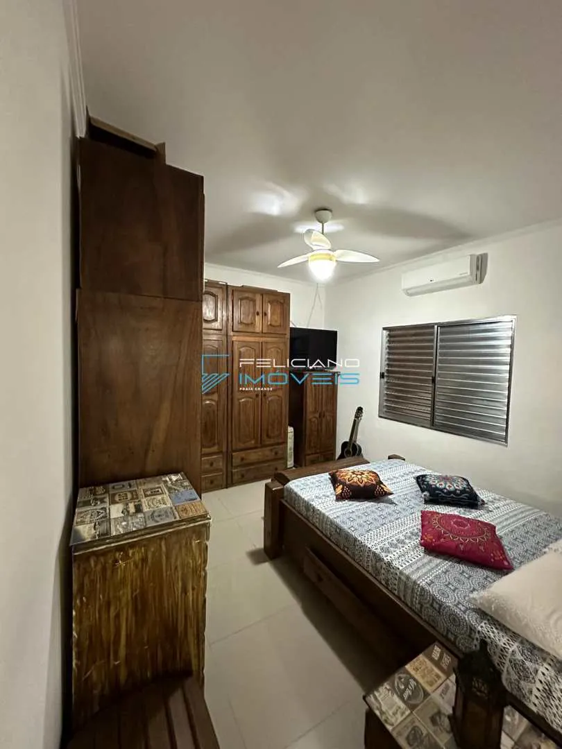 Imagem Casa com 2 quartos, Guilhermina, Praia Grande - R$ 600 mil, Cod: 4113