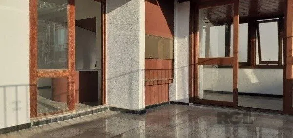Imagem Vende-se bela cobertura de 122m², 2 quartos 2 vagas, desocupado - Auxiliadora