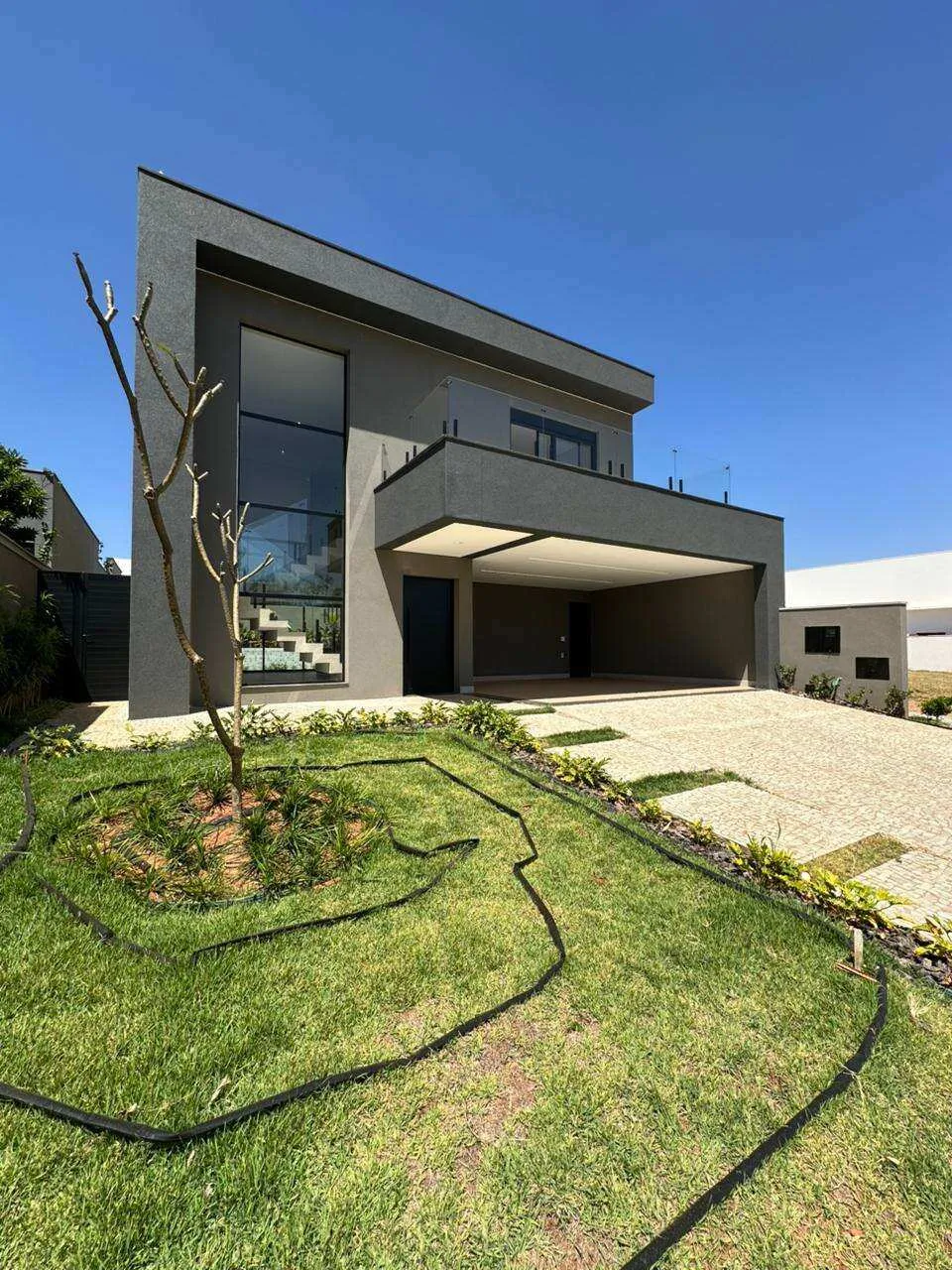 Foto do imóvel Casa à venda em Franca, Parque Universitário, com 3 quartos, 240m2