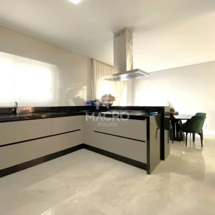Imagem Casa | Amizade (Lot. Versalhes II) | 4 quartos (2 suítes) | 327m²