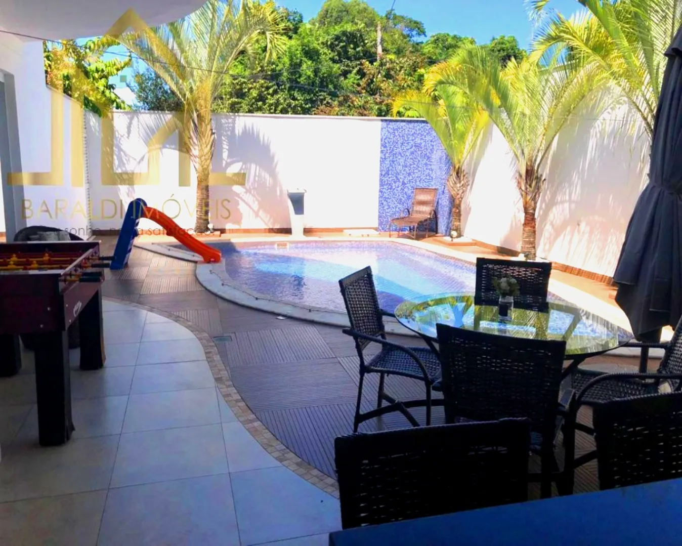 Imagem Sobrado em Condomínio para Venda em Sorocaba / SP no bairro Parque Residencial Villa dos Inglezes