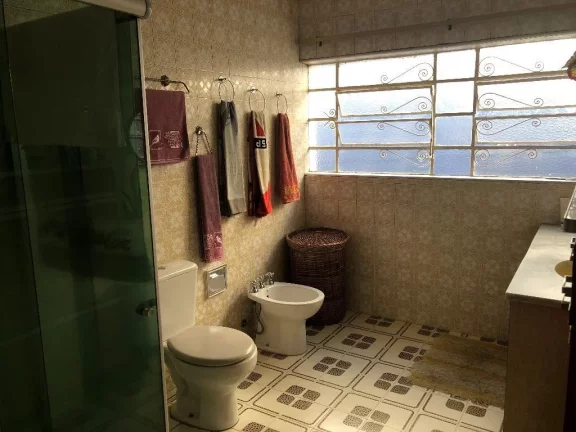 Imagem Imóvel à Venda em Piracicaba , Bairro Alto , em Avenida de grande fluxo de veículos . Casa Reside...