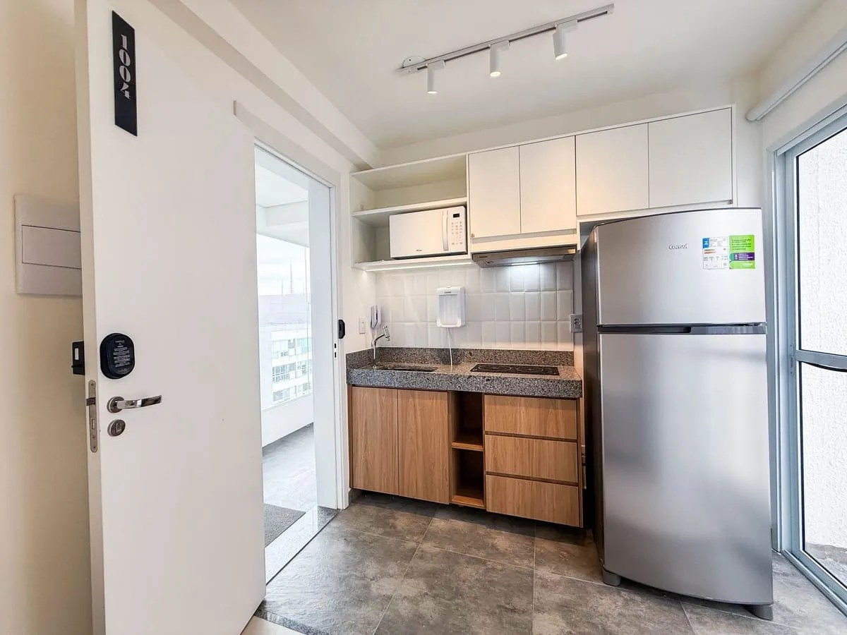 Imagem Apartamento com 1 Quarto para alugar, 18m² - Pinheiros