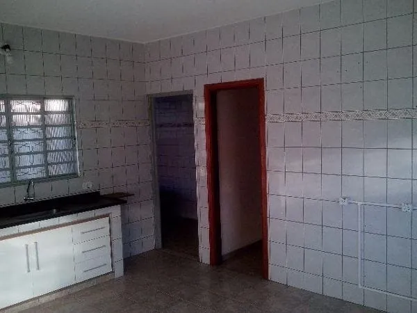 Imagem Casa à venda 3 Quartos, 1 Suite, 6 Vagas, 150M², Conjunto Habitacional Terra dos Ipês II (Fase II), Pindamonhangaba - SP