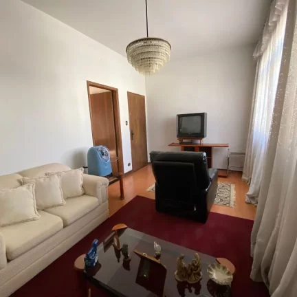 Imagem Apartamento à Venda em Piracicaba, Centro. Ótima localização. Com 2 dormitórios, Banheiro socia...