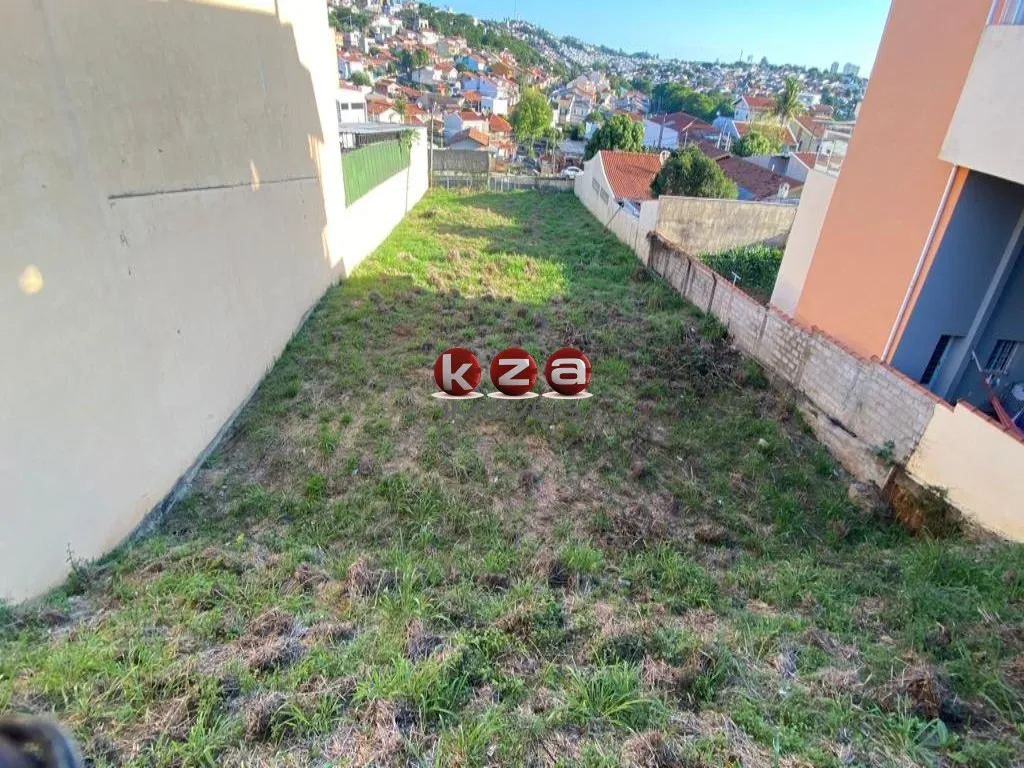 Imagem Excelente oportunidade: Terreno comercial de 600m² à venda em Valinhos-SP, no bairro Jardim das Vitórias Régias!