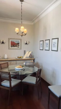 Imagem Apartamento à venda no Cambuí em Campinas, São Paulo.