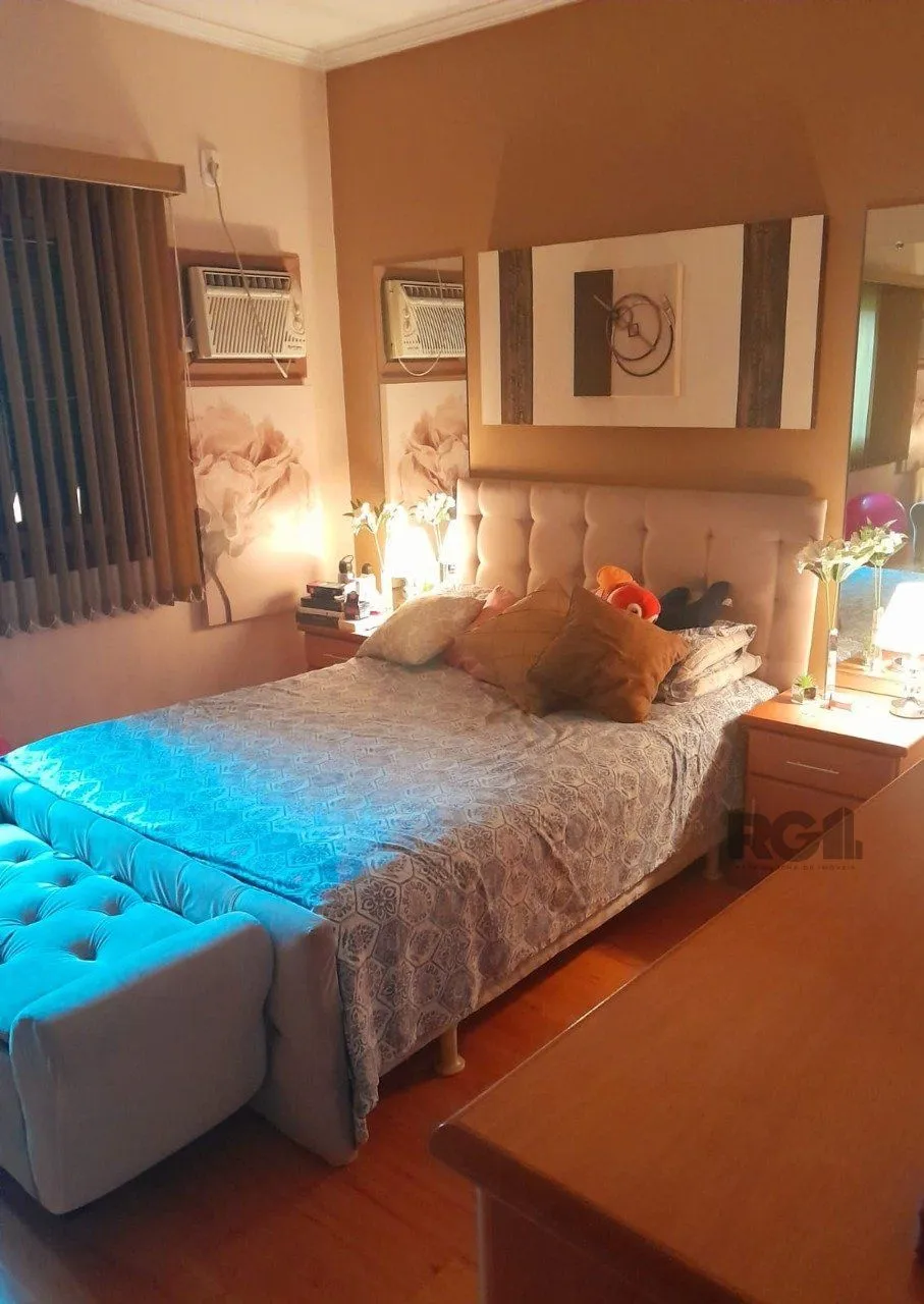 Imagem Casa 3 dormitórios, 1 suíte, vaga de garagem, Bairro Parque da Matriz