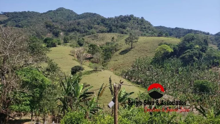 Imagem Sítio Bela Vista Bairro dos Lúcios Região de Luminosa em Brazópolis - MG