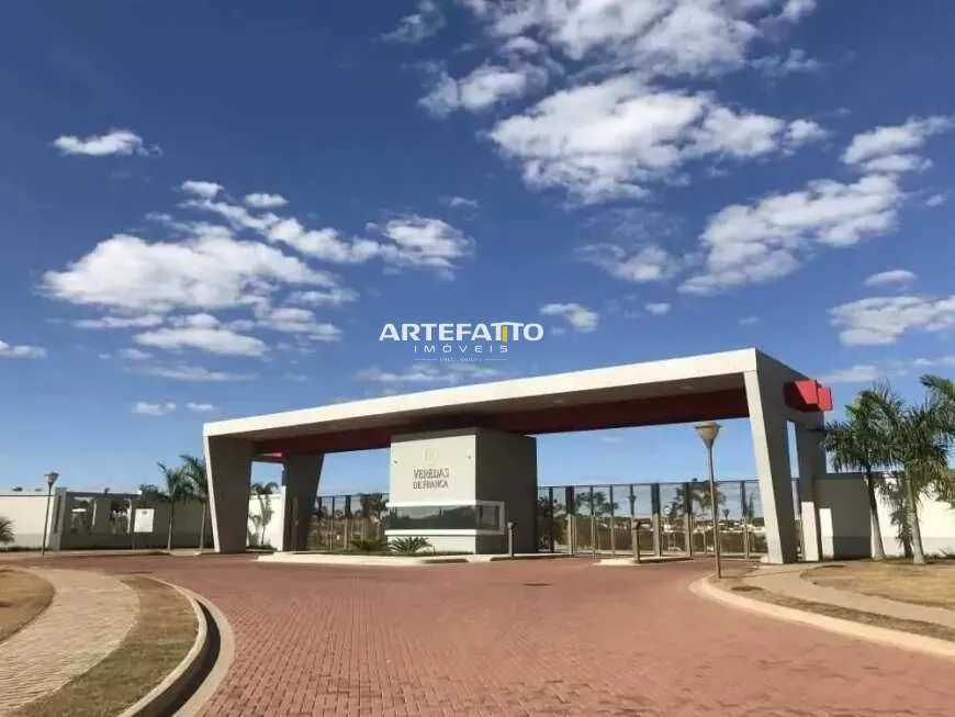 Foto do imóvel Vende-se terreno no Condomínio Veredas - Franca/SP