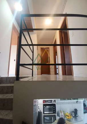 Imagem Casa Sobrado Padrão em Pinhais