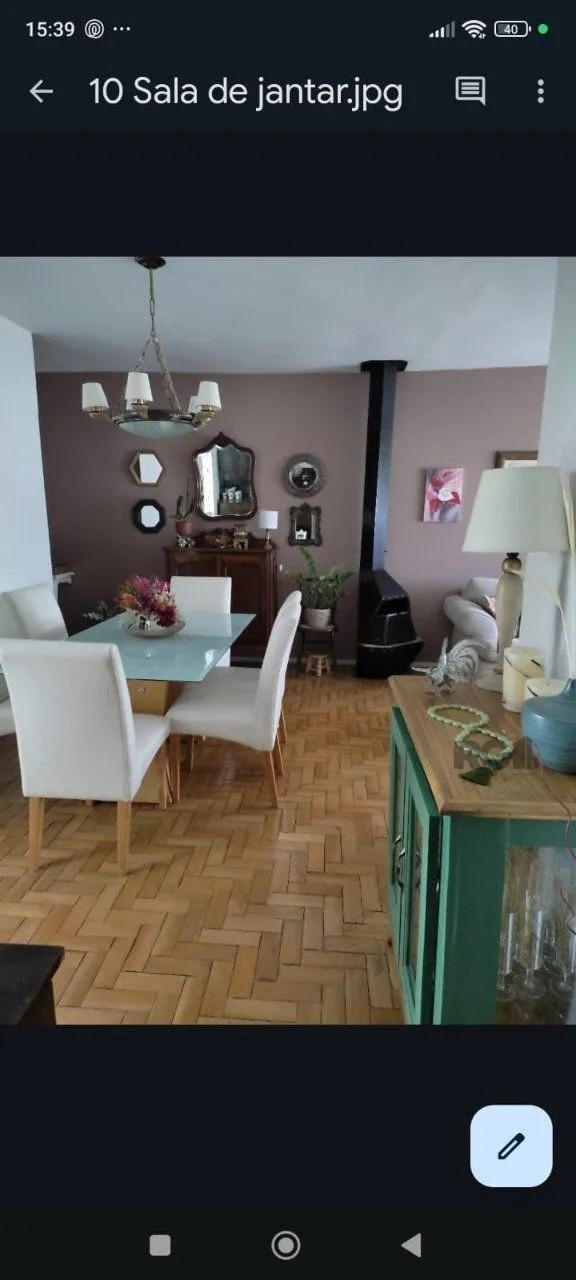 Imagem Apartamento de 130 m2,com 3 dormitórios e suíte, no bairro Jardim Botânico.