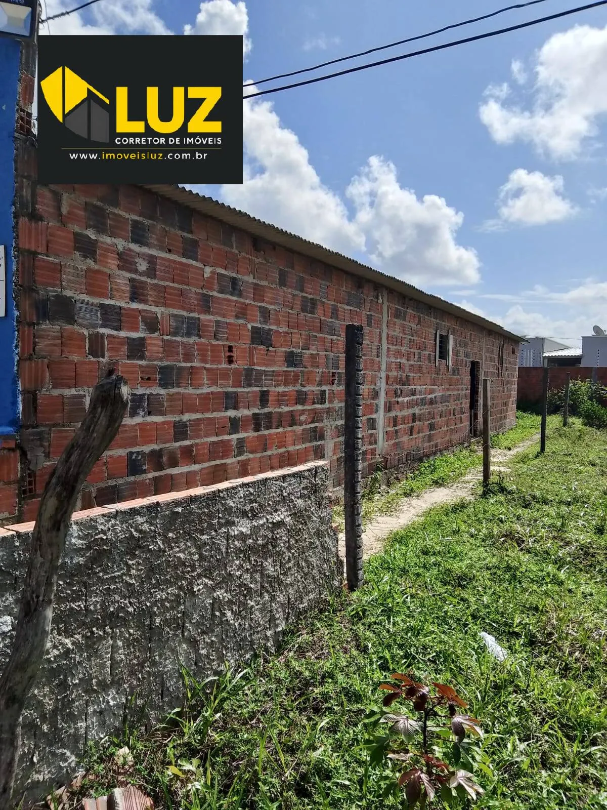Imagem Oportunidade Única! Galpão à Venda em Aquiraz - Ideal para Seu Negócio