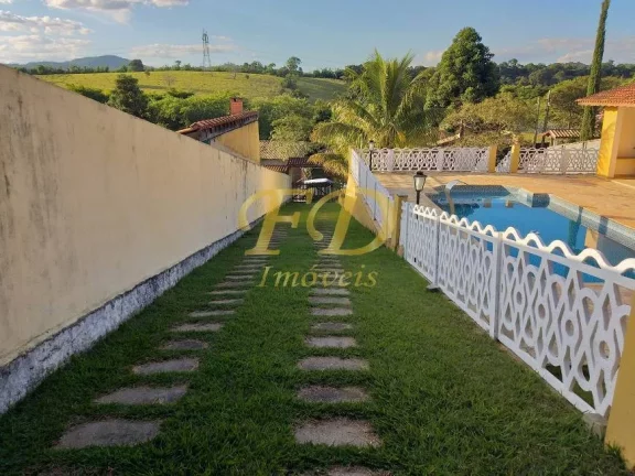 Imagem Chácara em Piracaia para Lazer ou Residir !!!