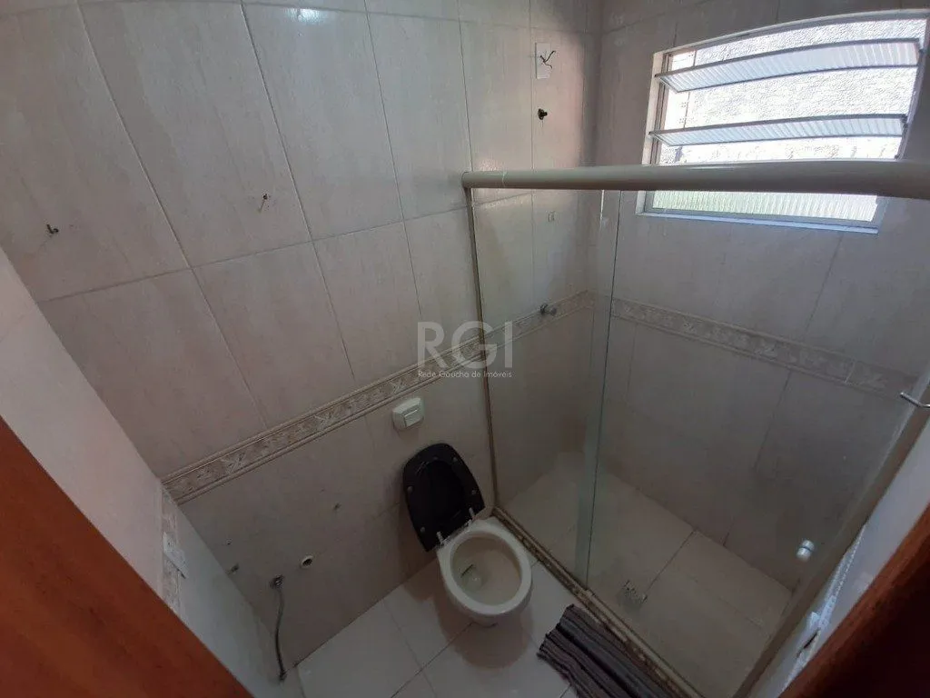 Imagem Casa para Venda - 122m², 5 dormitórios, sendo 2 suites, 2 vagas - Teresópolis
