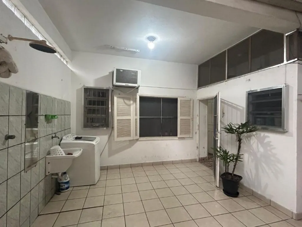 Imagem CASA COM 121,60 m² - TUPI - PRAIA GRANDE SP