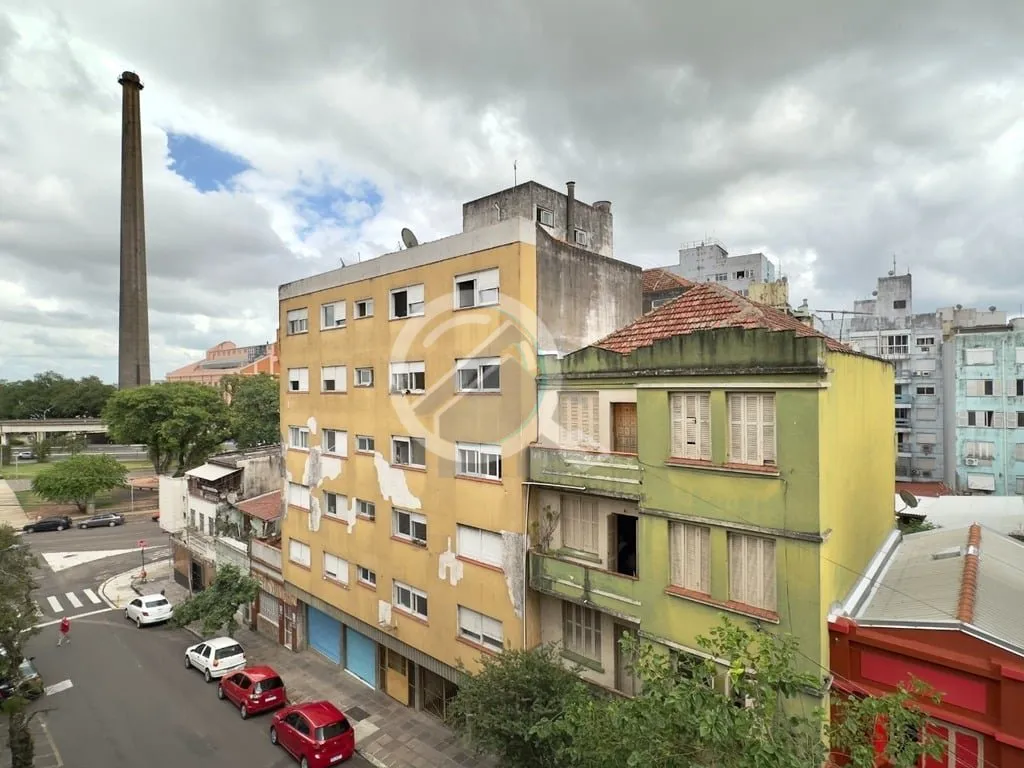 Imagem Apartamento de 80m², 3 dormitórios, sendo 1 com sacada, peças ampla, living para 2 ambientes, coz...